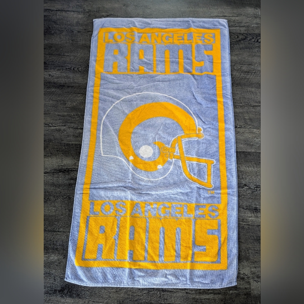 Los Angeles Rams Vintage Early 90s Officially Licensed Team NFL Beach Bath Towel